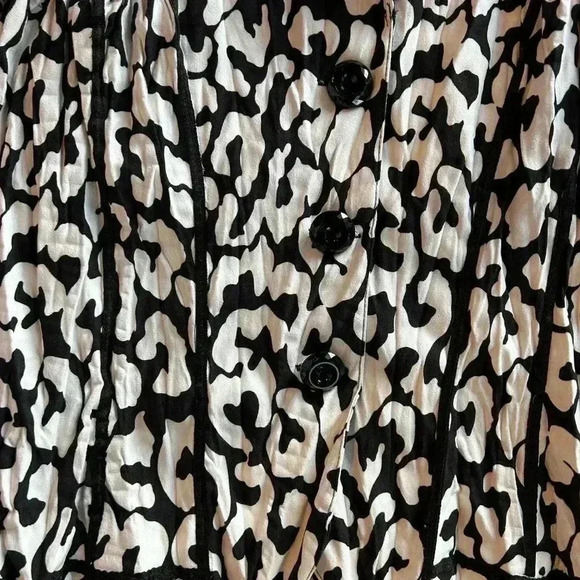 Black & White button down jacket Size M - Picture 5 of 10